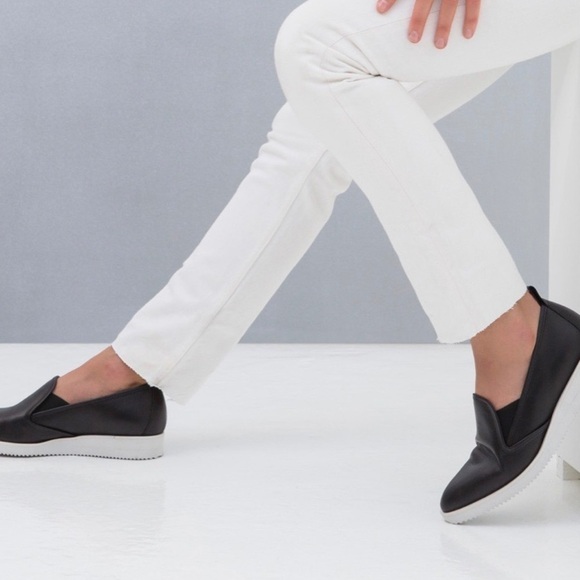 EVERLANE THE LEATHER STREET SHOE Black - Picture 2 of 10